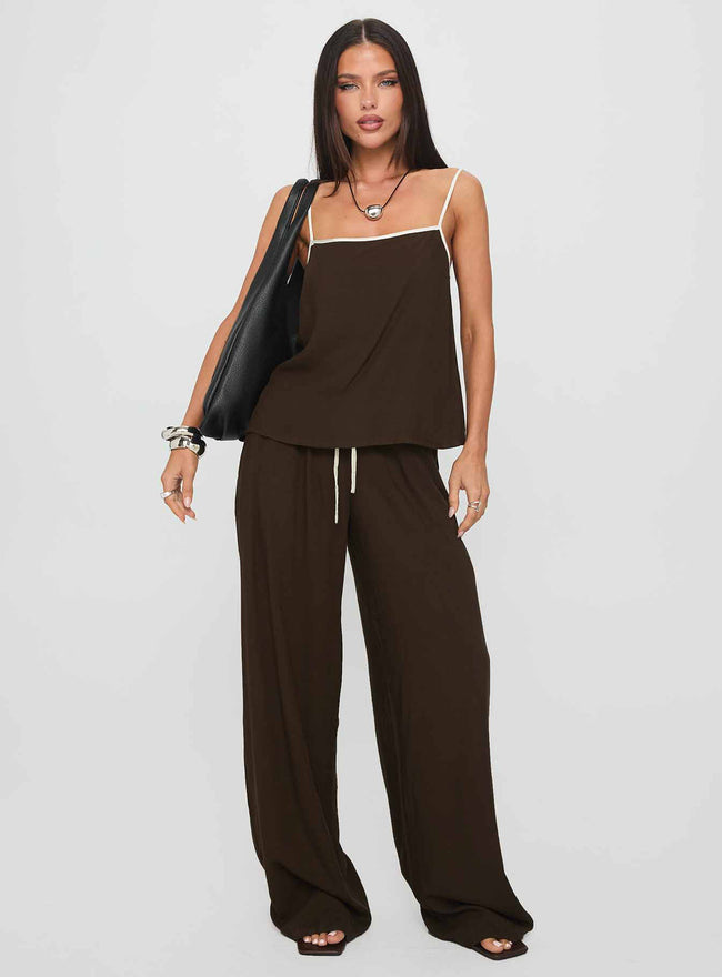 Nolei Contrast Pants Set Chocolate / White Main Image