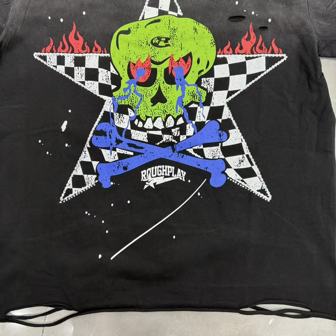 Roughplay Skull Star Flame Distressed Graphic Tee
