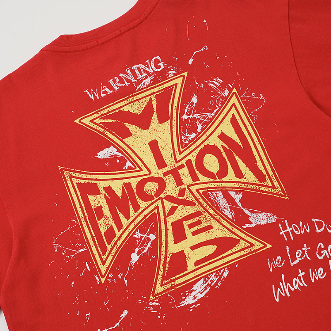 MIXED EMOTION Red Vintage Graphic  T‑Shirt