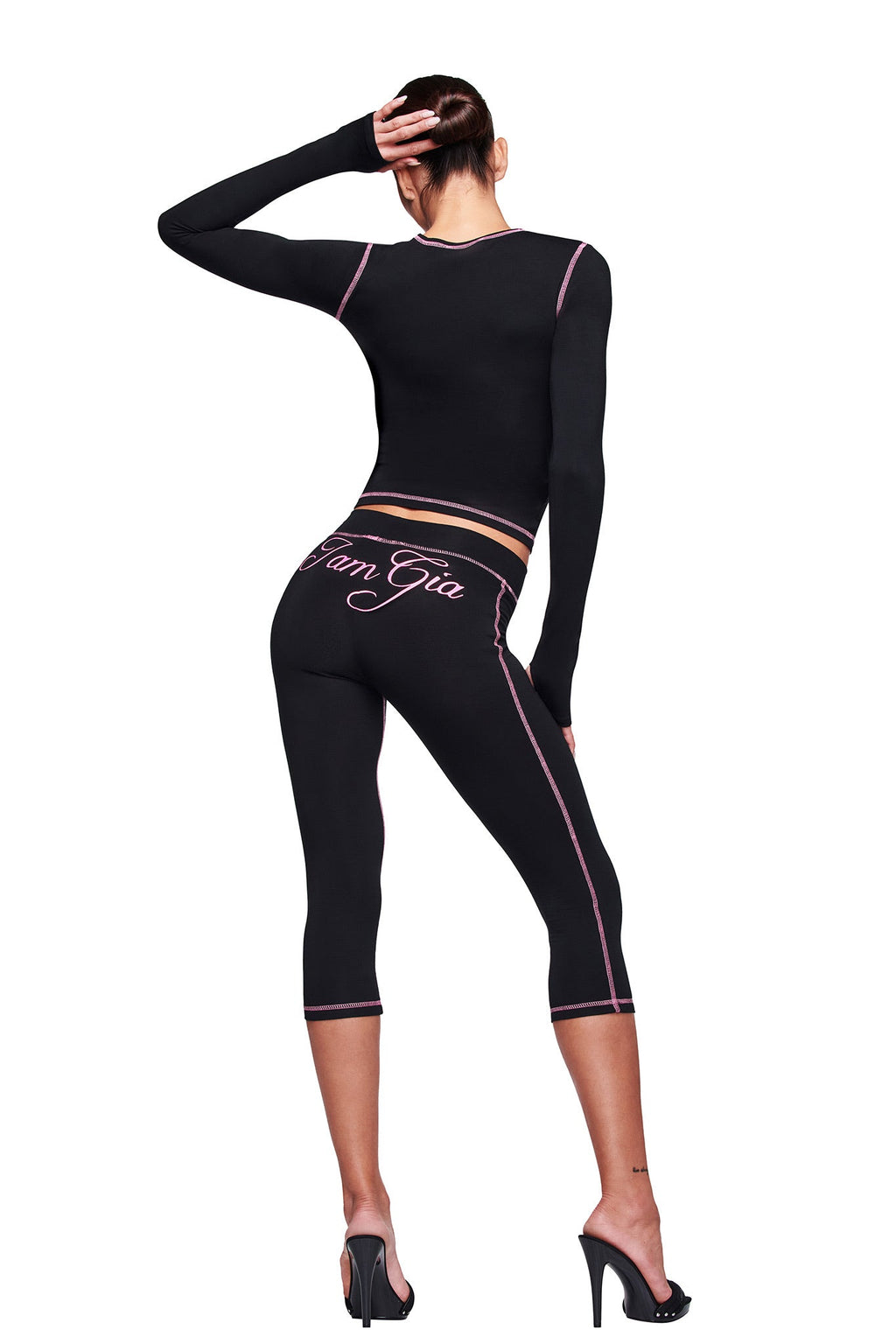 BLARE LONG SLEEVE TOP - BLACK