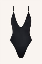 One Piece Black