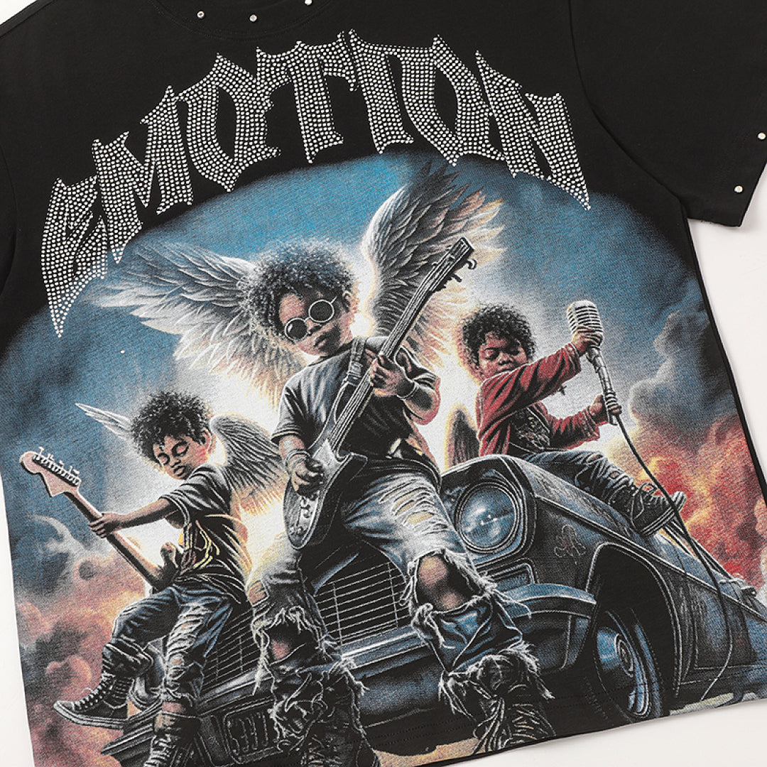 MIXED EMOTION Black Vintage Angel Character Graphic T‑Shirt
